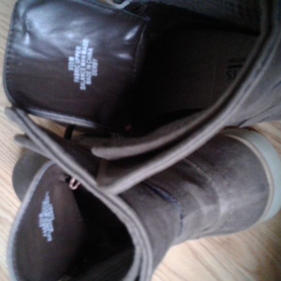 NWT Cliffs Brown High top Boots - Picture 5 of 9